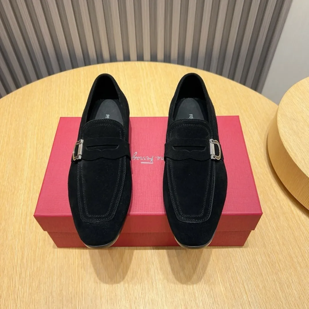 Men's Men's Shoes💰P640💰🔥《Ferragamo》👏Latest • High-end top brand luxury ~ purchasing agency, top quality ~. New fashionable business men's shoes🔜The uppers are made of original open-edge beaded cowhide➕cowhide·lining, with fine workmanship. The original stylish and soft combination wear-resistant and non-slip outsole is light and comfortable on the feet. The real thing looks better in real photos. Size: 38--44